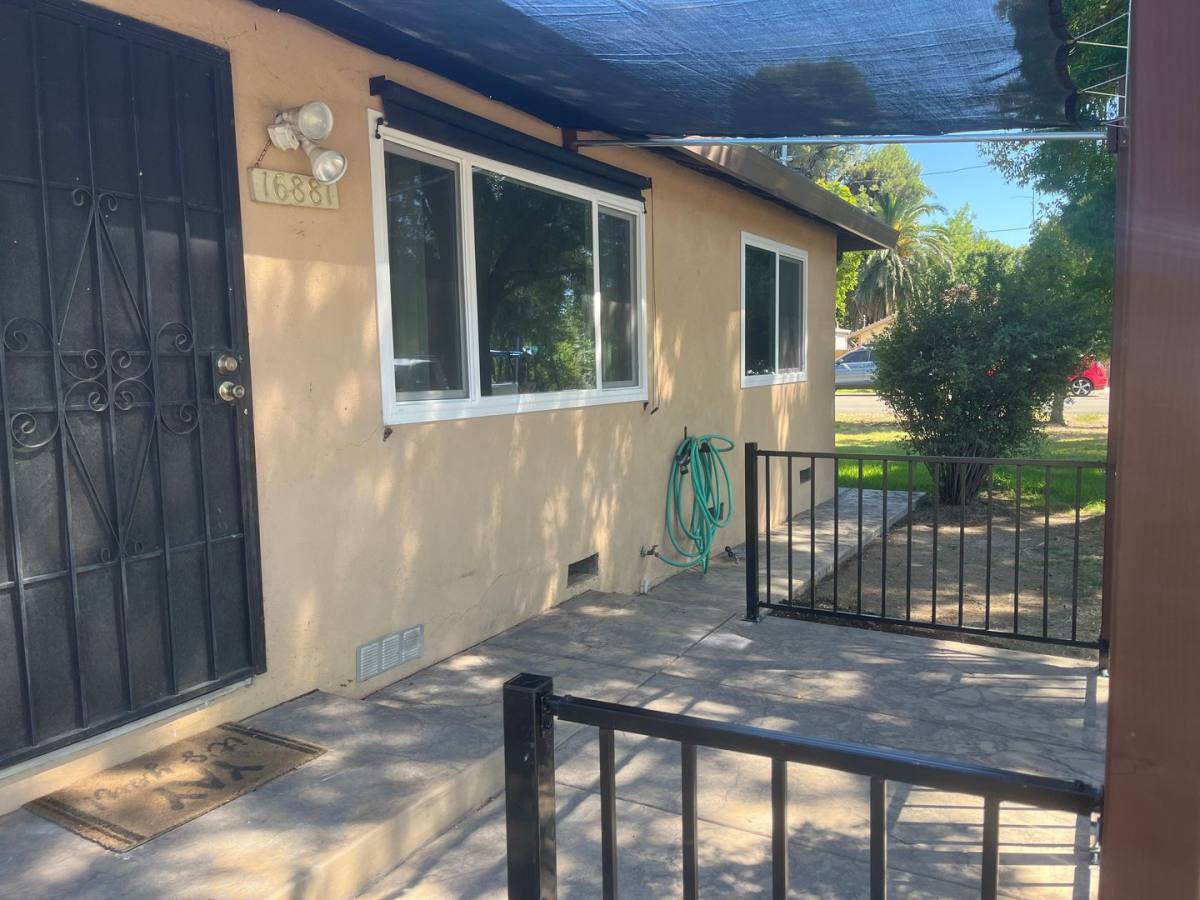 House for rent at 16881 Antelope St, Esparto, CA 95627
