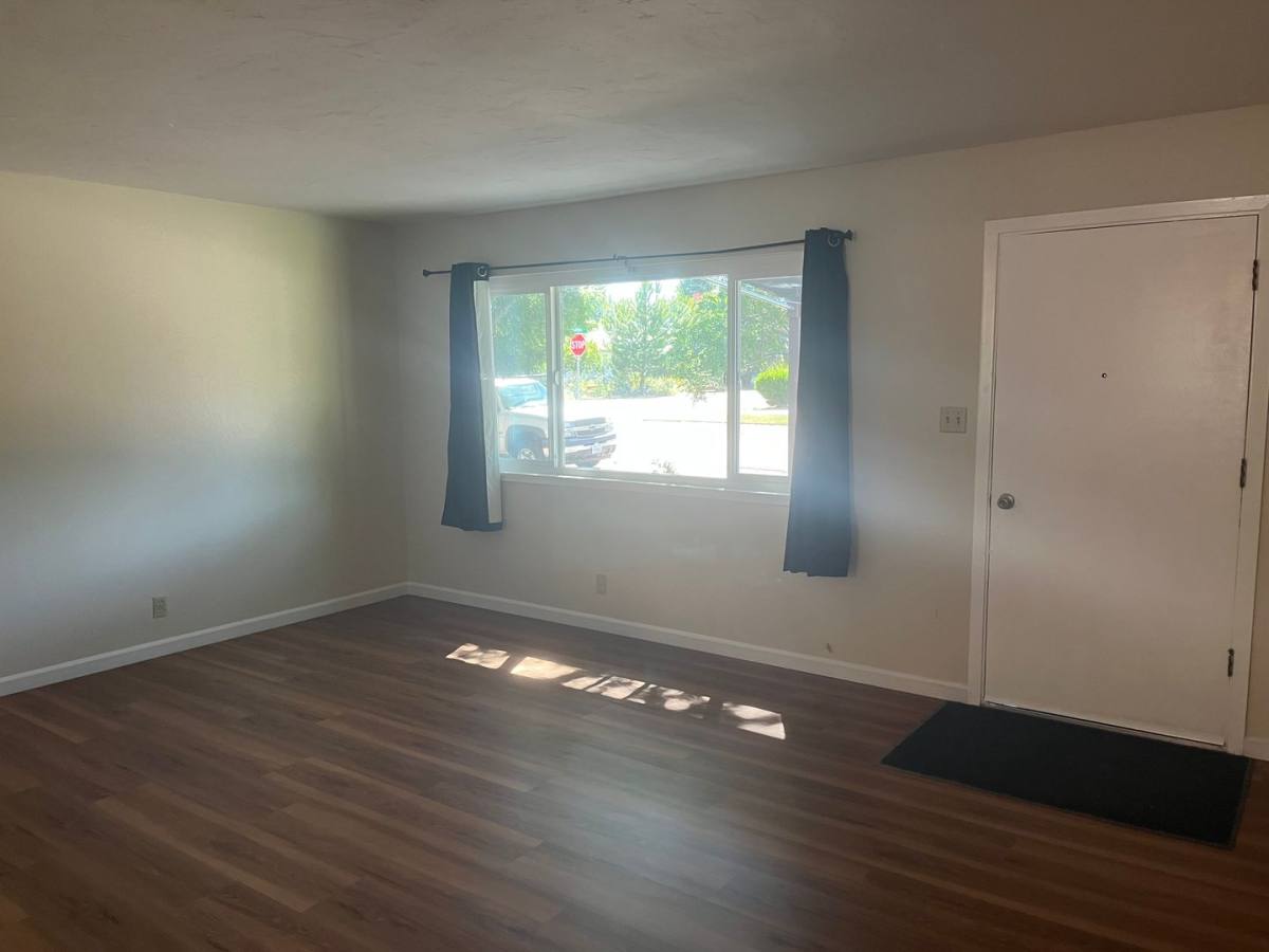House for rent at 16881 Antelope St, Esparto, CA 95627