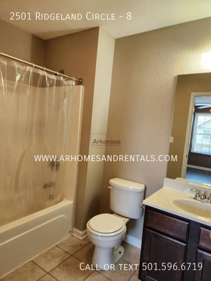 Apartment for rent at 2501 Ridgeland Circle #8, Pocahontas, AR 72455