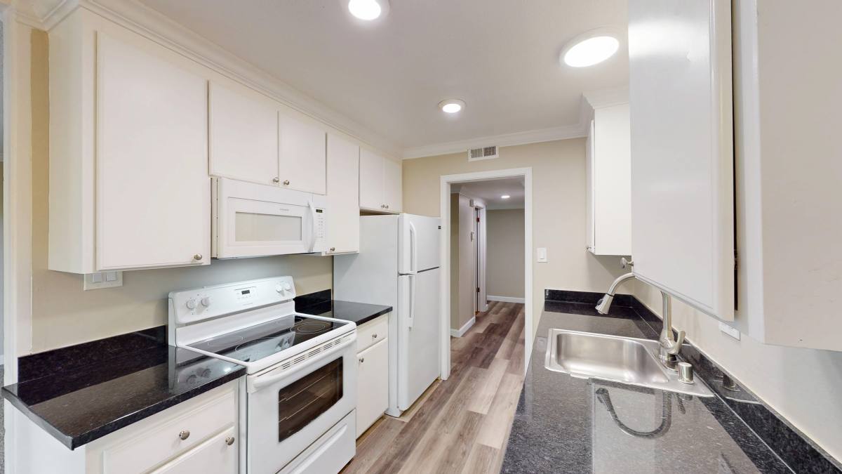 Apartment for rent at 821 Las Gallinas Ave #219, San Rafael, CA 94903