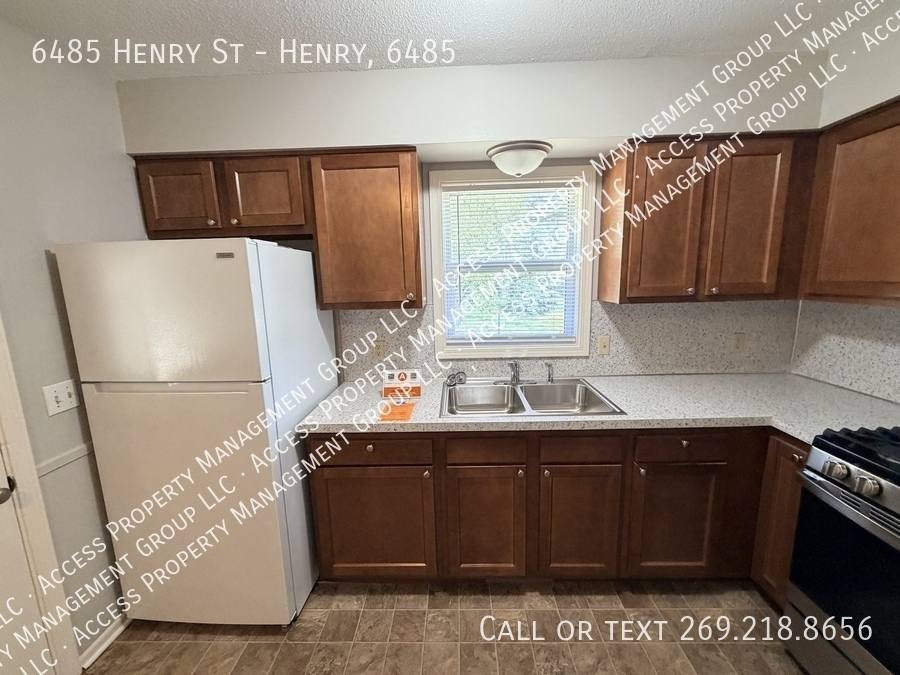House for rent at 6485 Henry St, Allendale, MI 49401