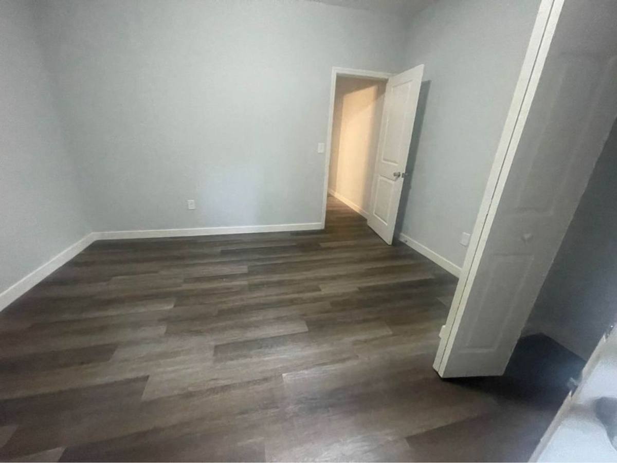 Apartment for rent at 1584 W 31st St, Jacksonville, FL 32209