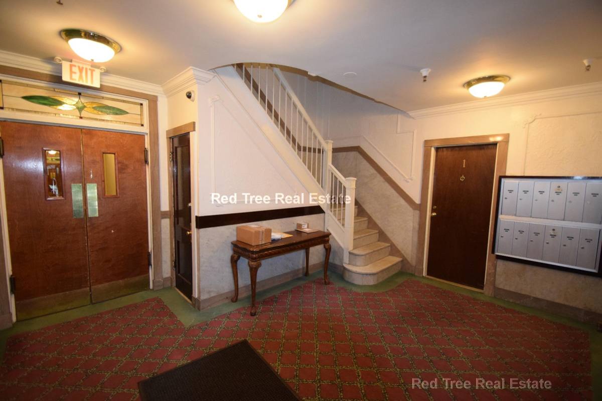 Apartment for rent at 117 Park Dr #7, Boston, MA 02215