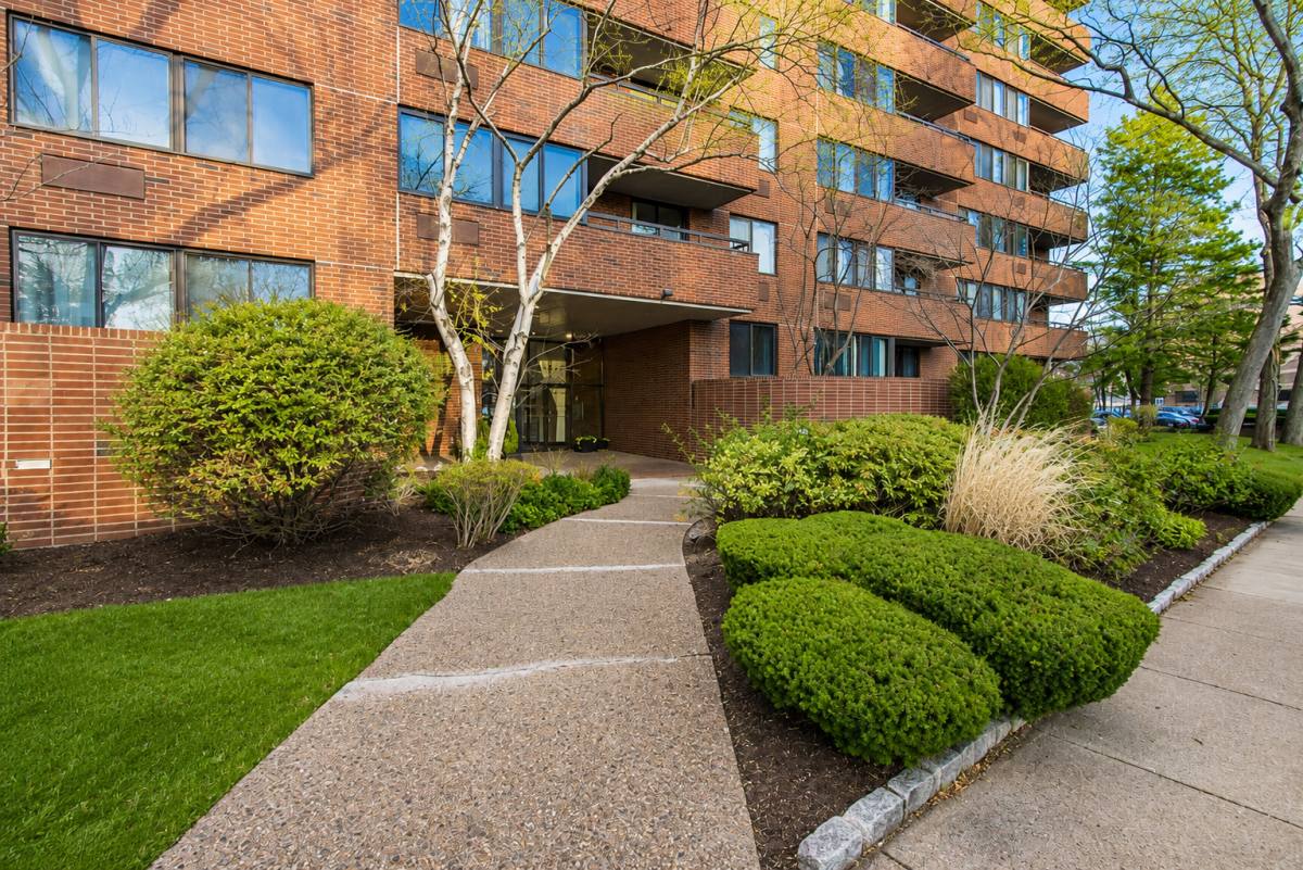 Apartment for rent at 77 Adams St #612, Quincy, MA 02169