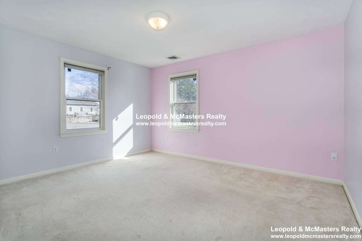 Apartment for rent at 9 Reservoir Ridge Rd, Framingham, MA 01702