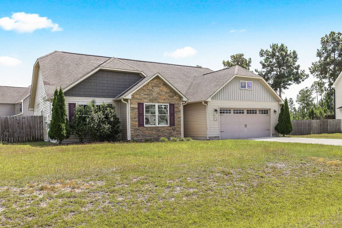 House for rent at 120 Prospect Dr, Richlands, NC 28574