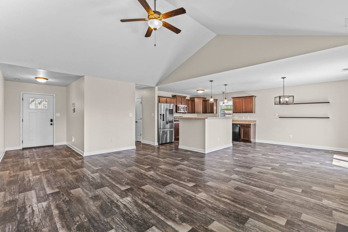 House for rent at 120 Prospect Dr, Richlands, NC 28574