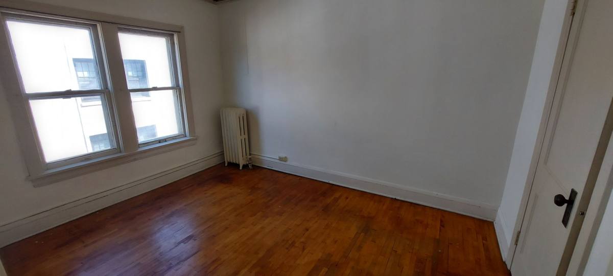 Apartment for rent at 1168 Grand Ave, Saint Paul, MN 55105