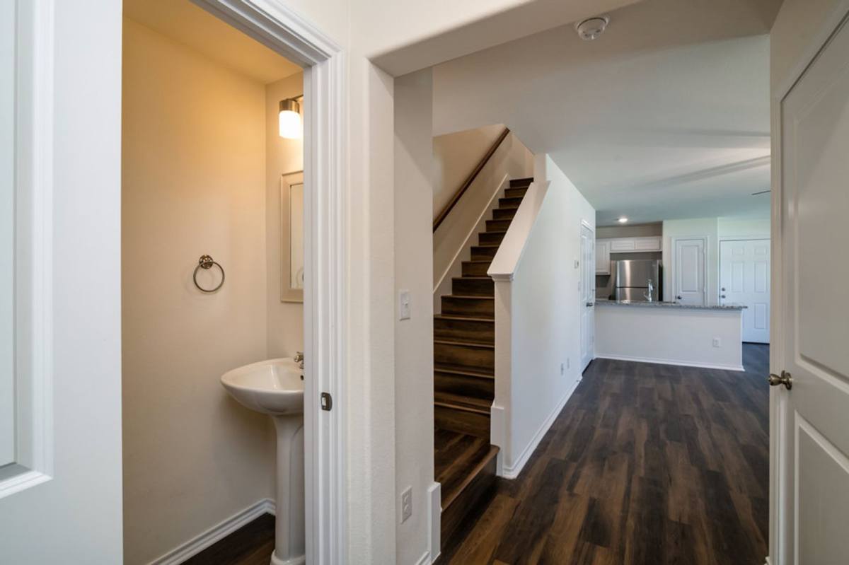 Townhouse for rent at 201 S May, Whitewright, TX 75491
