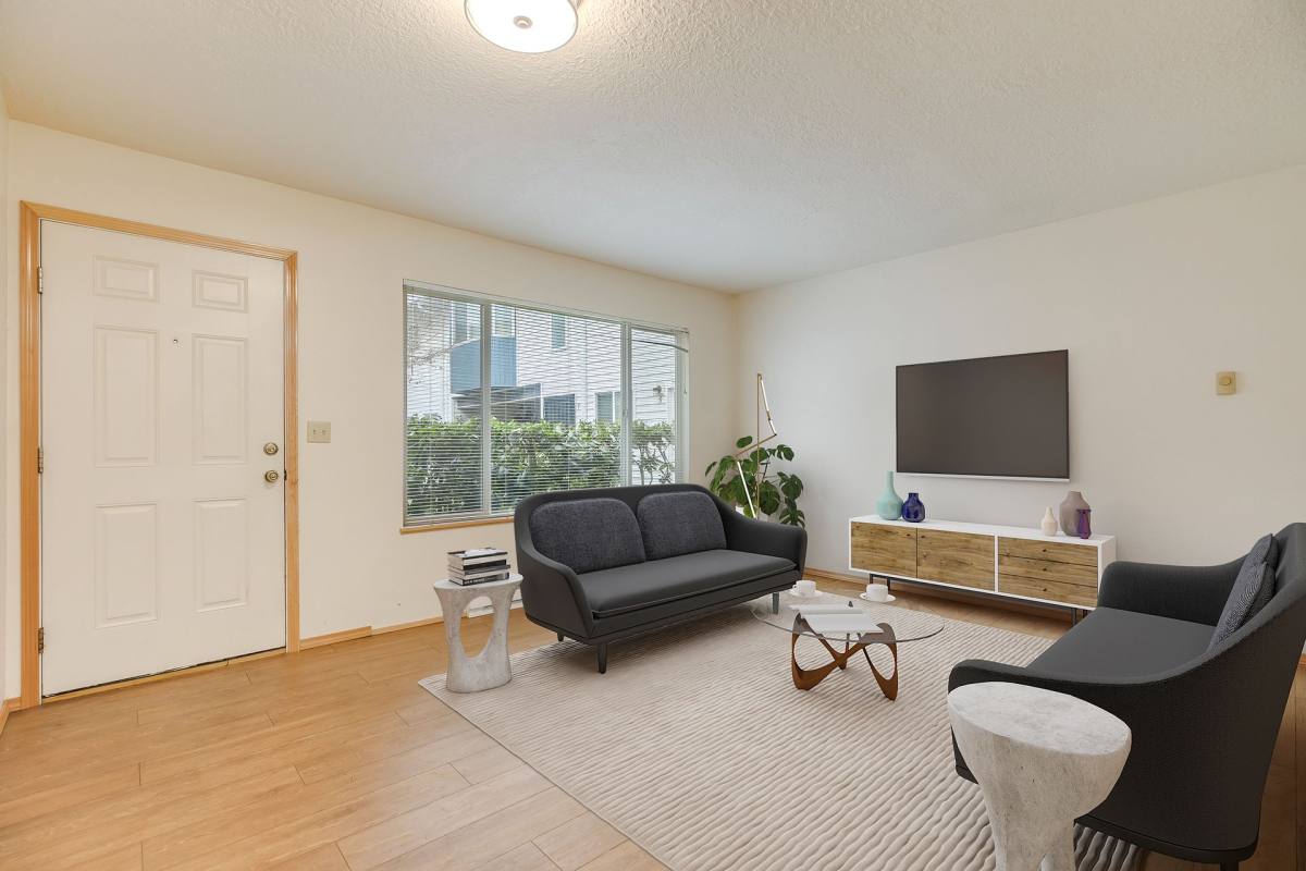 Apartment for rent at 7123 SE Powell Blvd, Portland, OR 97206