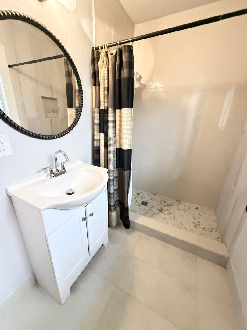 Apartment for rent at 4038 Mississipi, San Diego, CA 92104