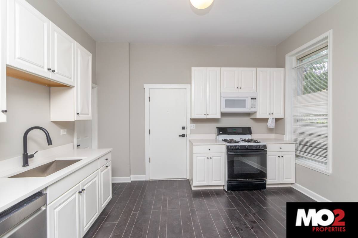 Apartment for rent at 1364 W Ohio #1R, Chicago, IL 60642