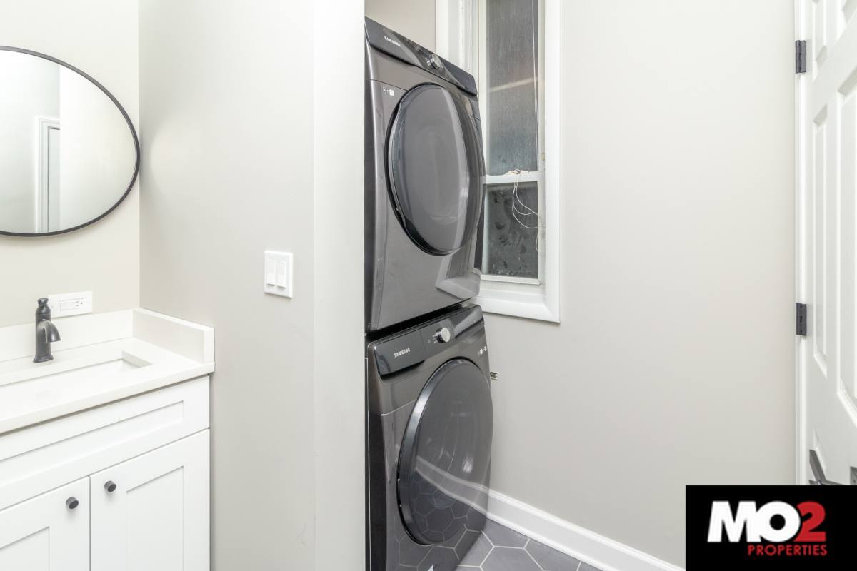 Apartment for rent at 1364 W Ohio #1R, Chicago, IL 60642