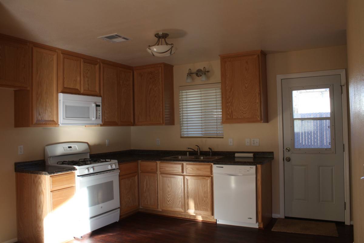 Apartment for rent at 1421 Reata Ave, Parker, AZ 85344