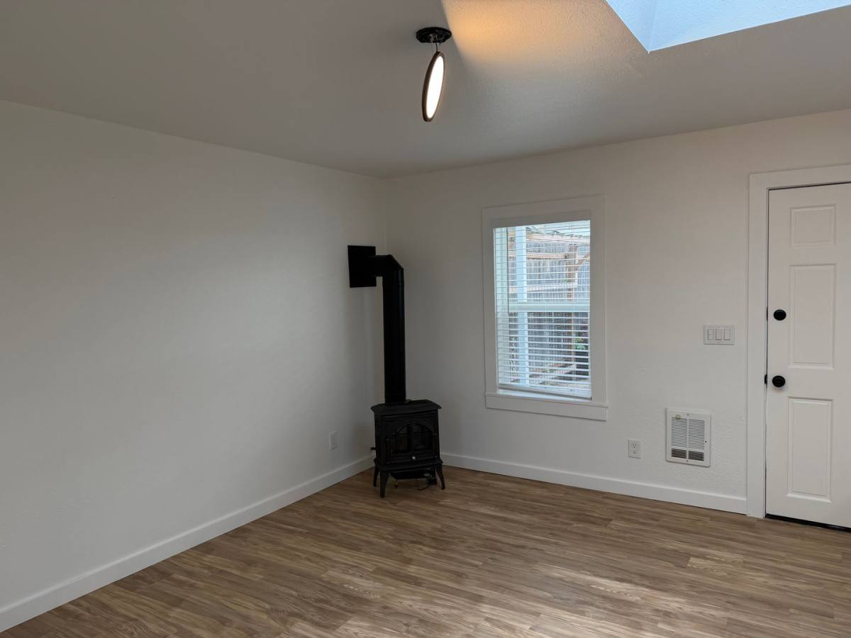 House for rent at 1785 W 14th Ave, Eugene, OR 97402