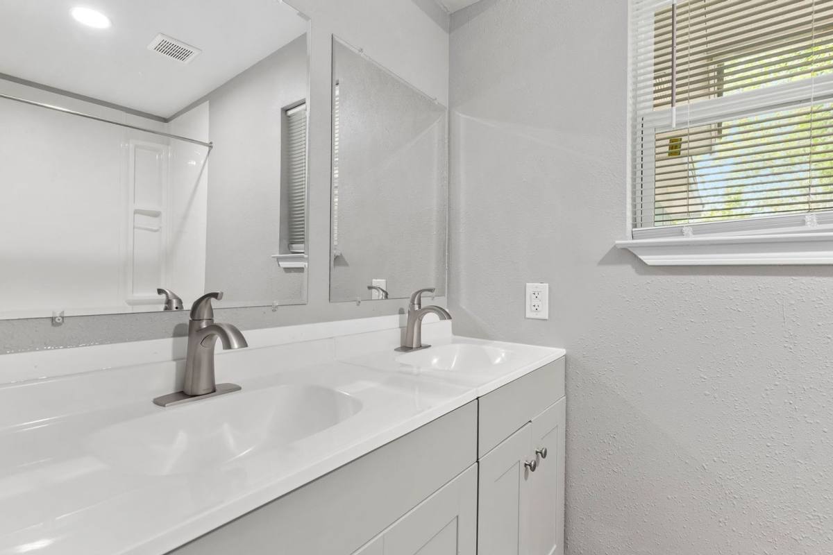 House for rent at 1401 Garrett St, Brenham, TX 77833