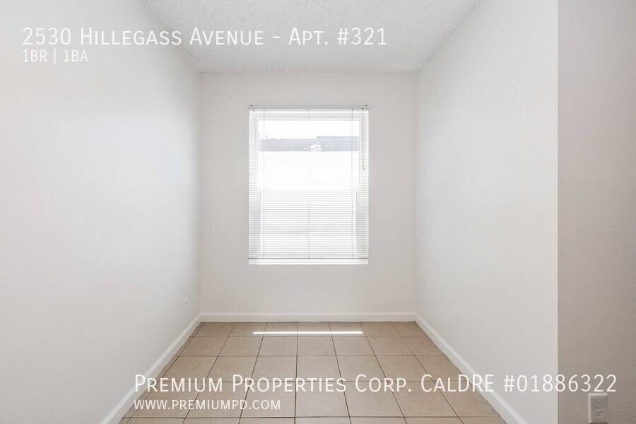 Apartment for rent at 2530 Hillegass Ave, Berkeley, CA 94704