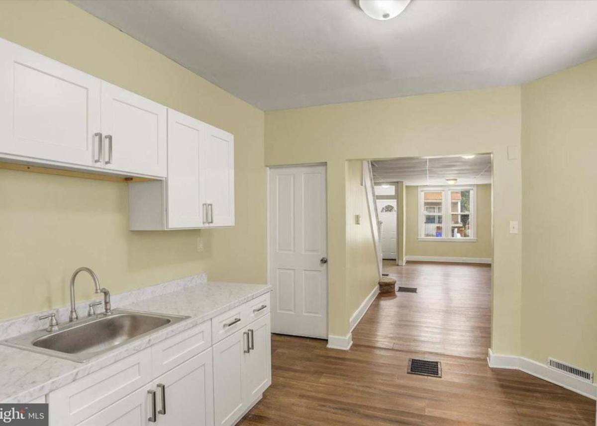 House for rent at 52 Balm St, Harrisburg, PA 17103