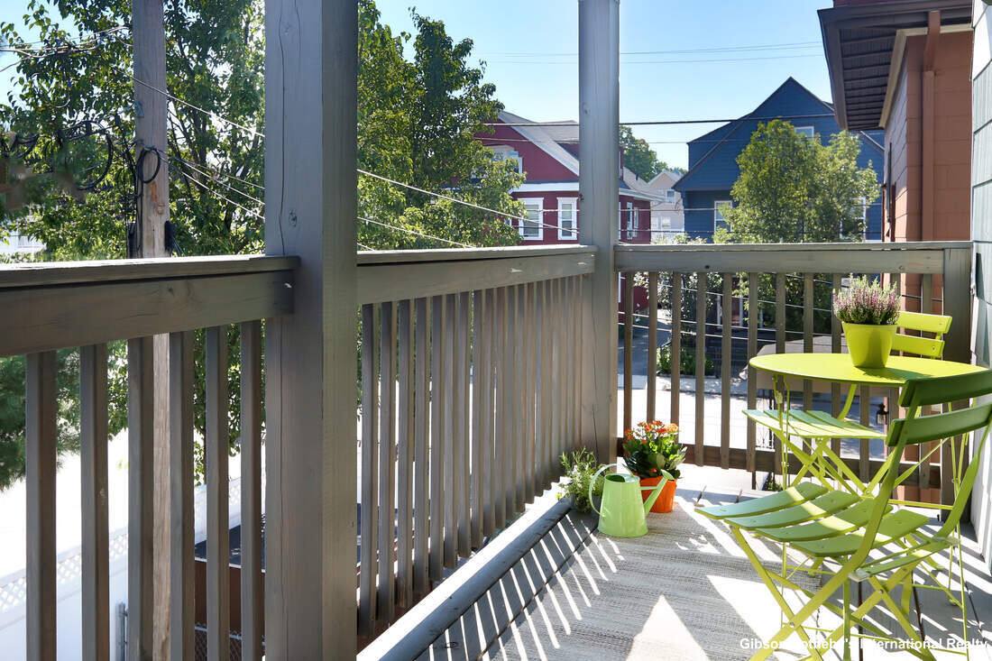 House for rent at 5 Benton Rd #2, Medford, MA 02155
