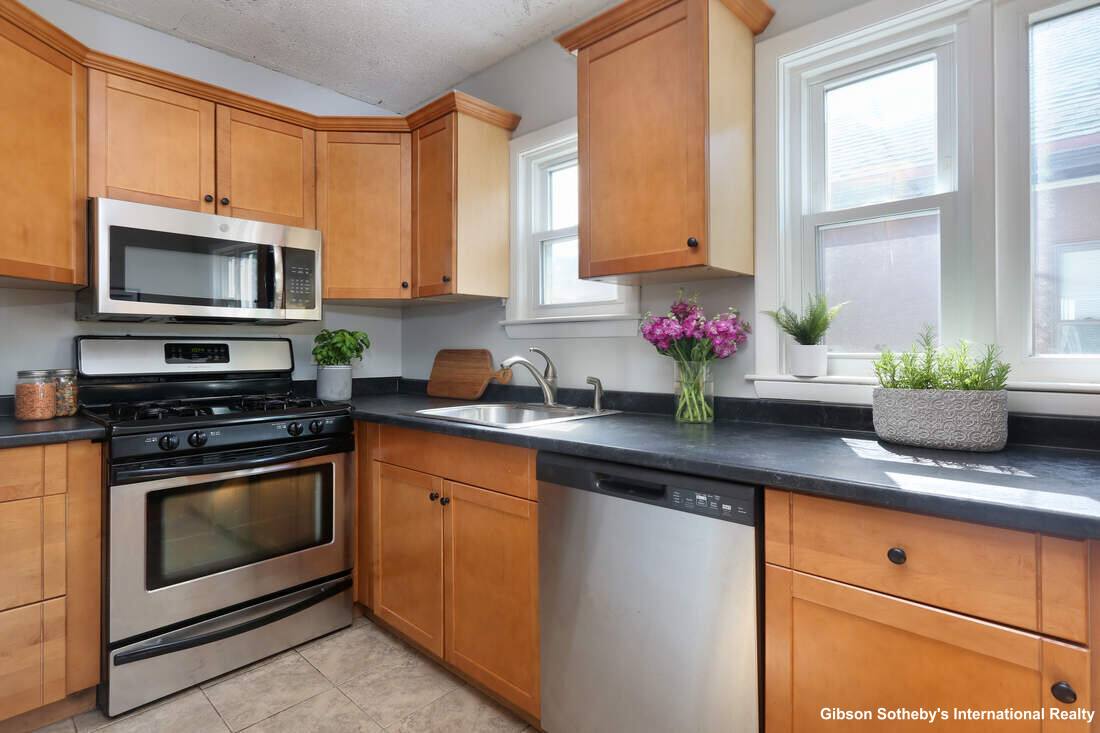 House for rent at 5 Benton Rd #2, Medford, MA 02155