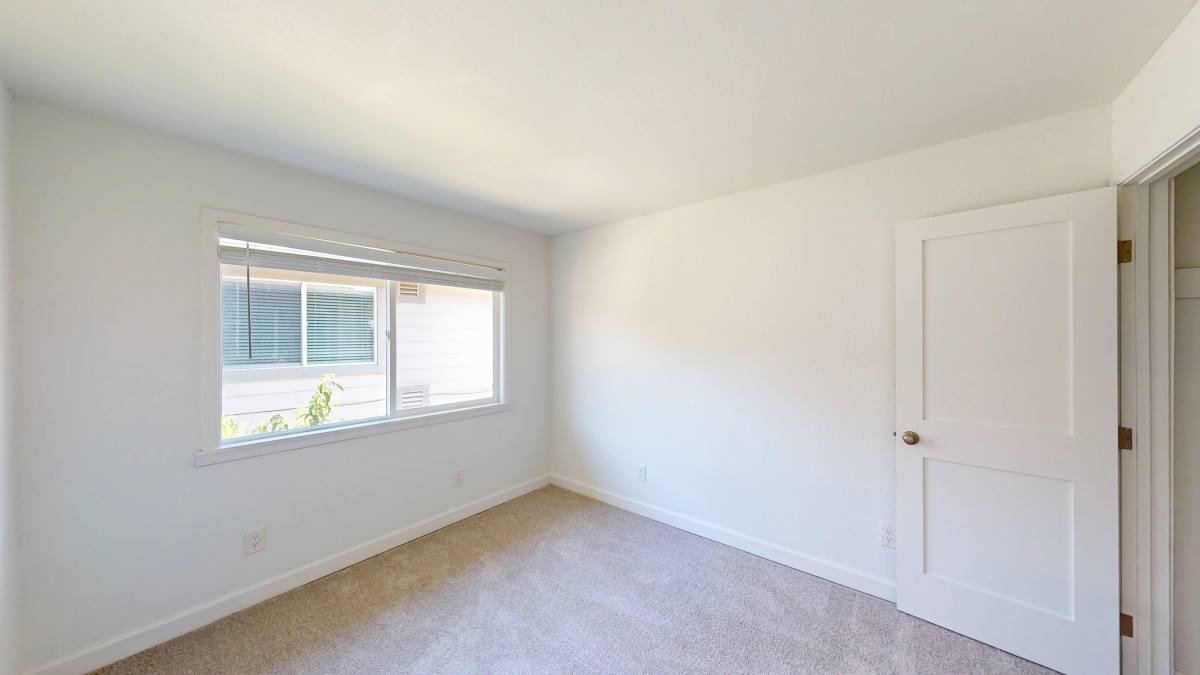Apartment for rent at 335 Enfrente Rd #31, Novato, CA 94949