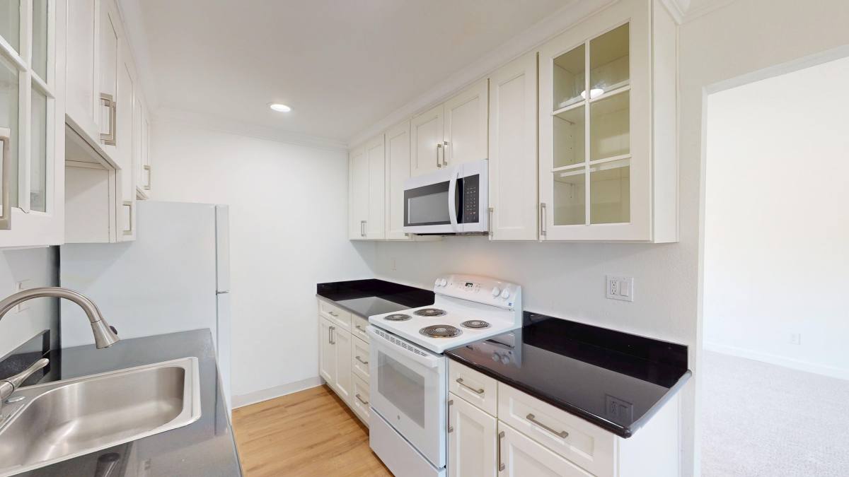 Apartment for rent at 335 Enfrente Rd #31, Novato, CA 94949