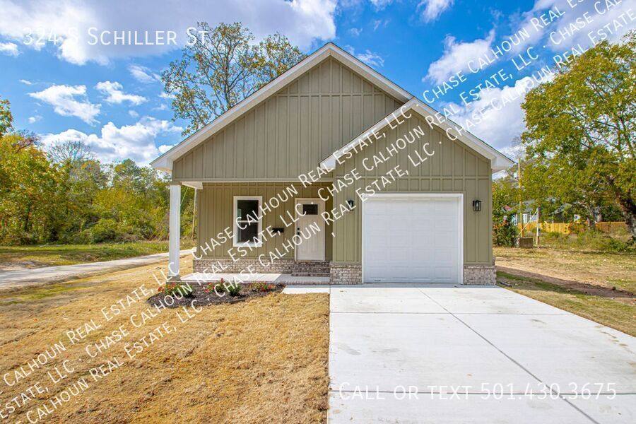 House for rent at 324 S Schiller St, Little Rock, AR 72205