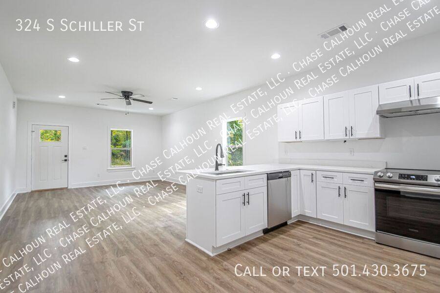 House for rent at 324 S Schiller St, Little Rock, AR 72205