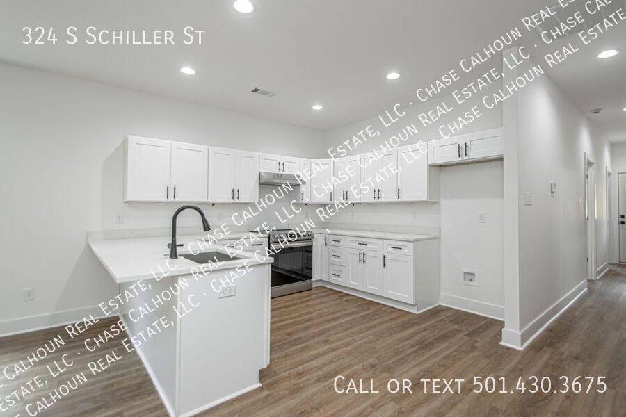 House for rent at 324 S Schiller St, Little Rock, AR 72205