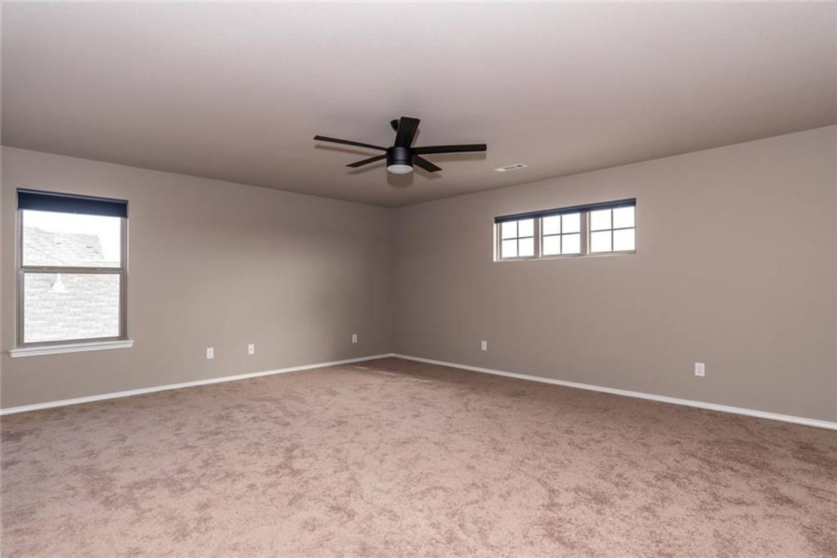 House for rent at 408 Driftwood, Lowell, AR 72745