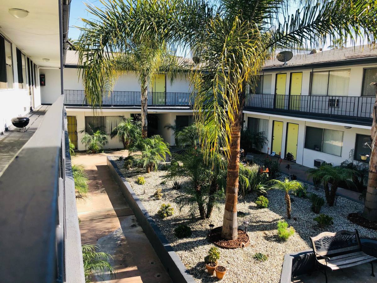 Apartment for rent at 345 S Westlake Ave, Los Angeles, CA 90057