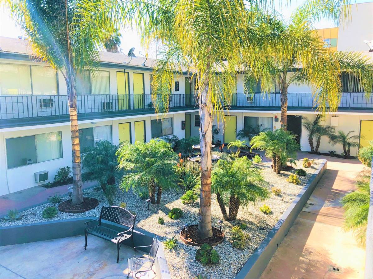 Apartment for rent at 345 S Westlake Ave, Los Angeles, CA 90057