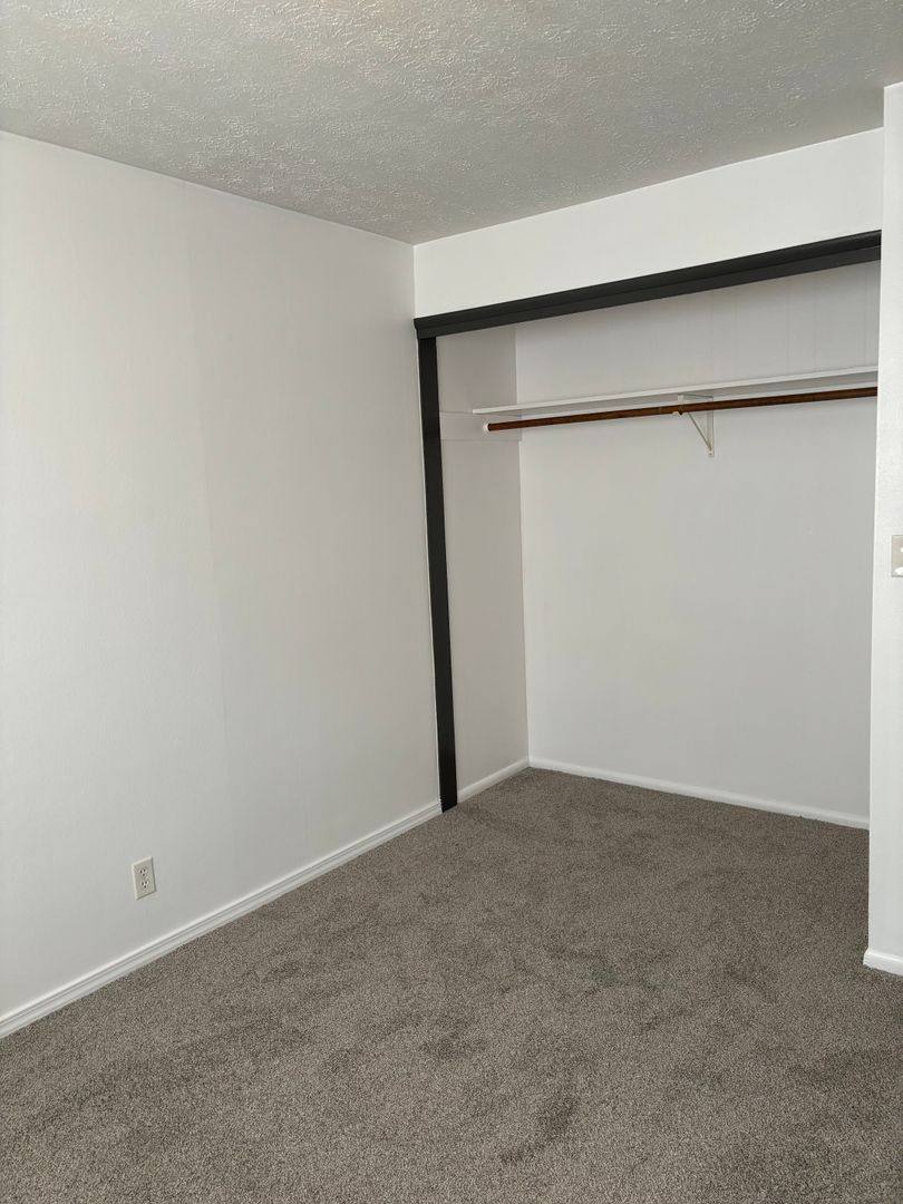 Apartment for rent at 94 Farewell Ave, Fairbanks, AK 99701