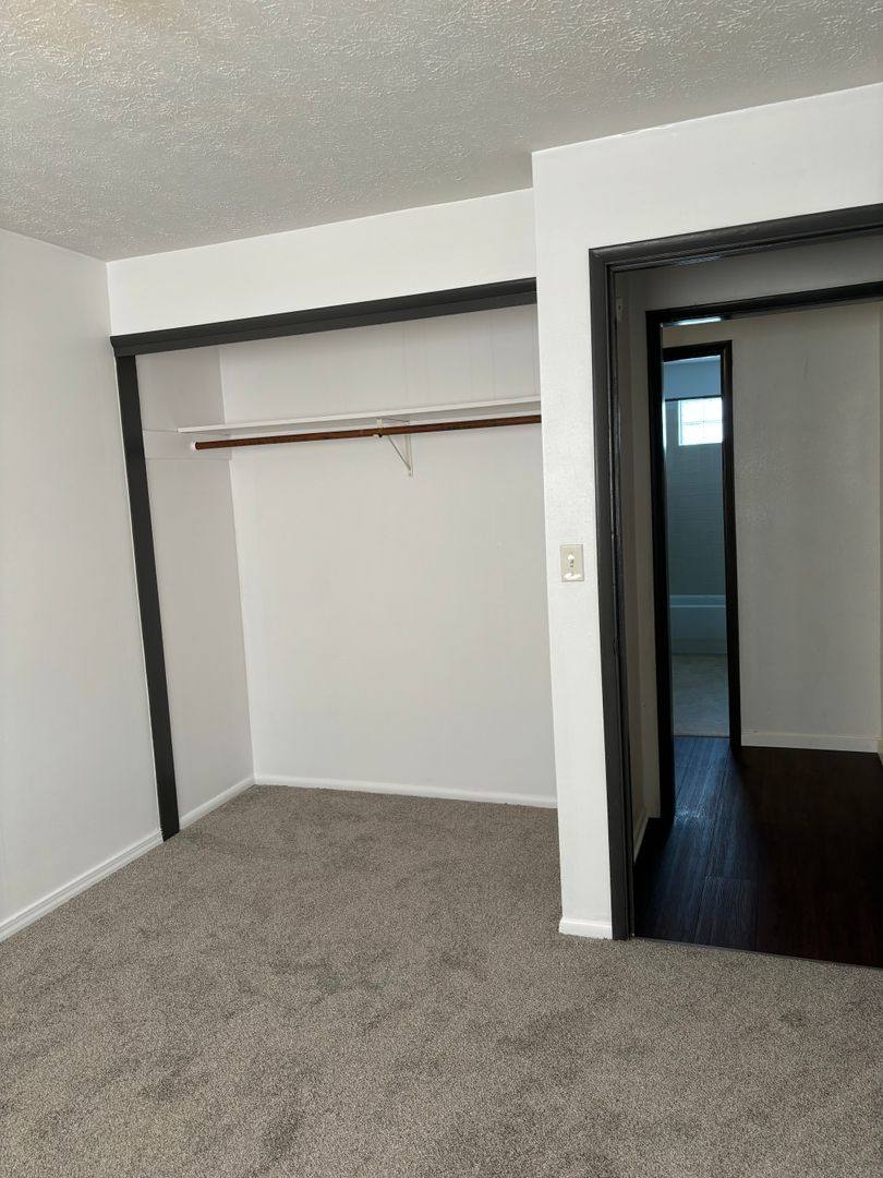 Apartment for rent at 94 Farewell Ave, Fairbanks, AK 99701