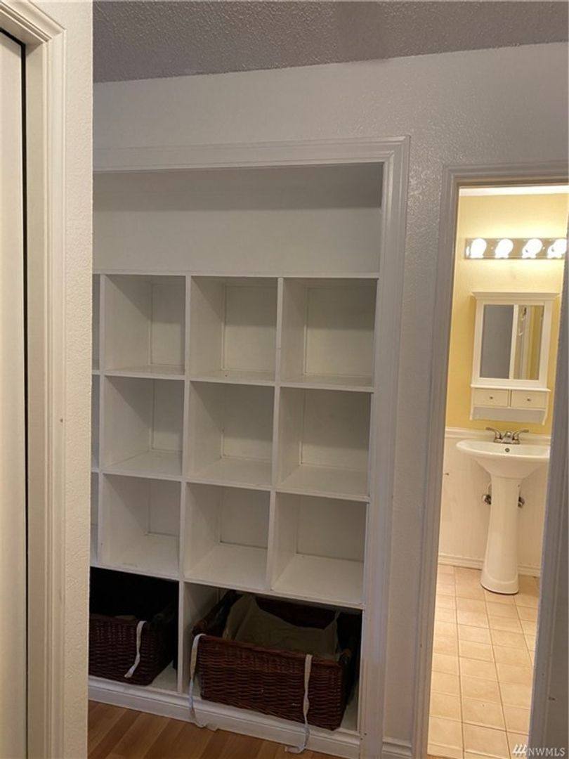 Apartment for rent at 12717 NE 171st Lane, Woodinville, WA 98072