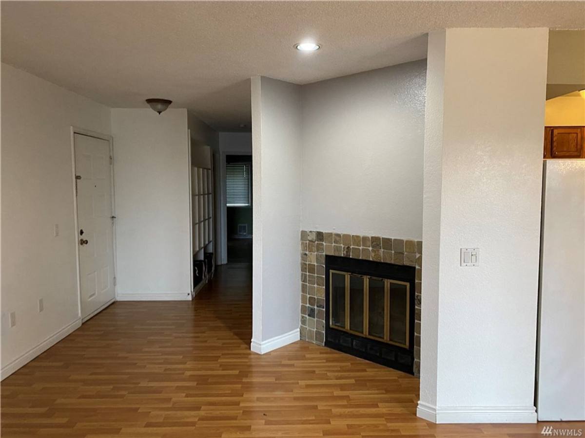 Apartment for rent at 12717 NE 171st Lane, Woodinville, WA 98072