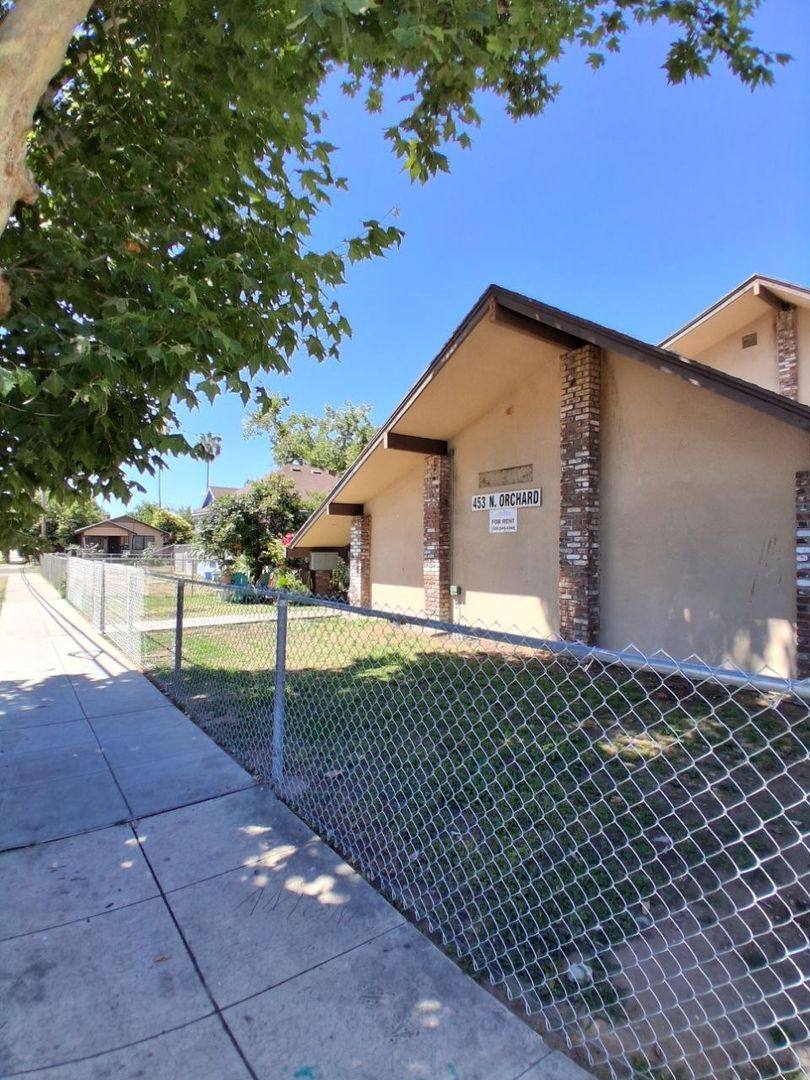 Apartment for rent at 453 N Orchard St, Fresno, CA 93701