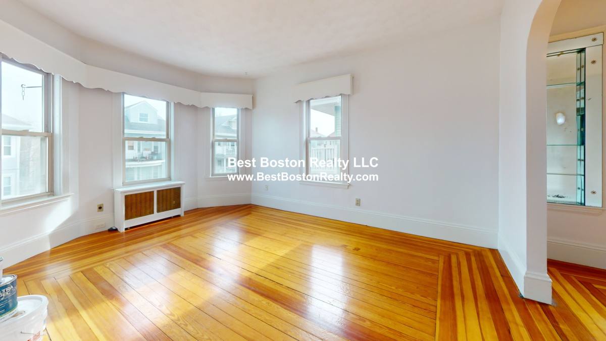 House for rent at 24 Mayberry Ave #3, Medford, MA 02155