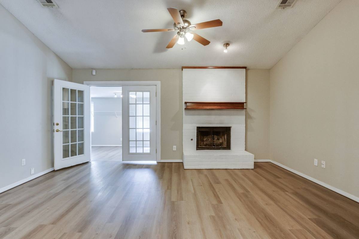 House for rent at 12316 SW 14th St, Yukon, OK 73099
