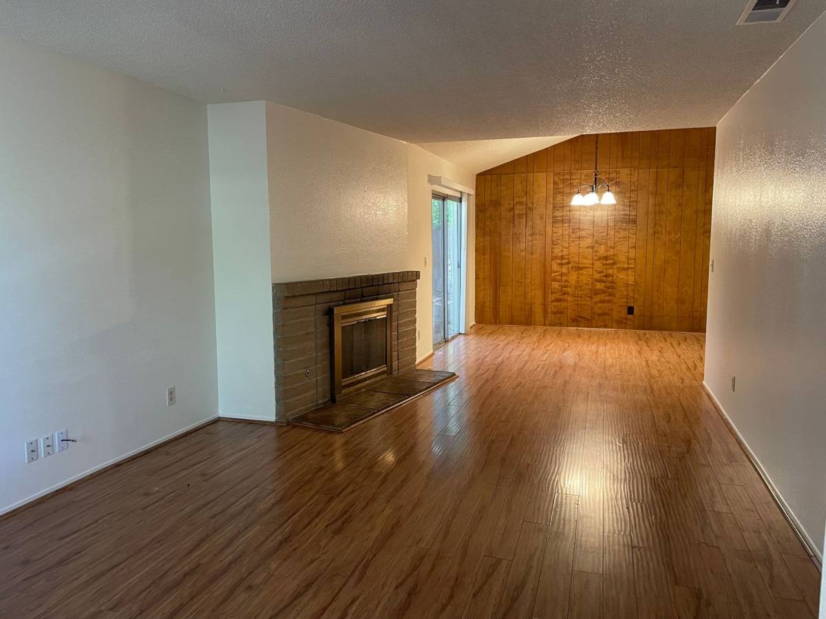 Townhouse for rent at 4830 Suncrest Way, Fair Oaks, CA 95628