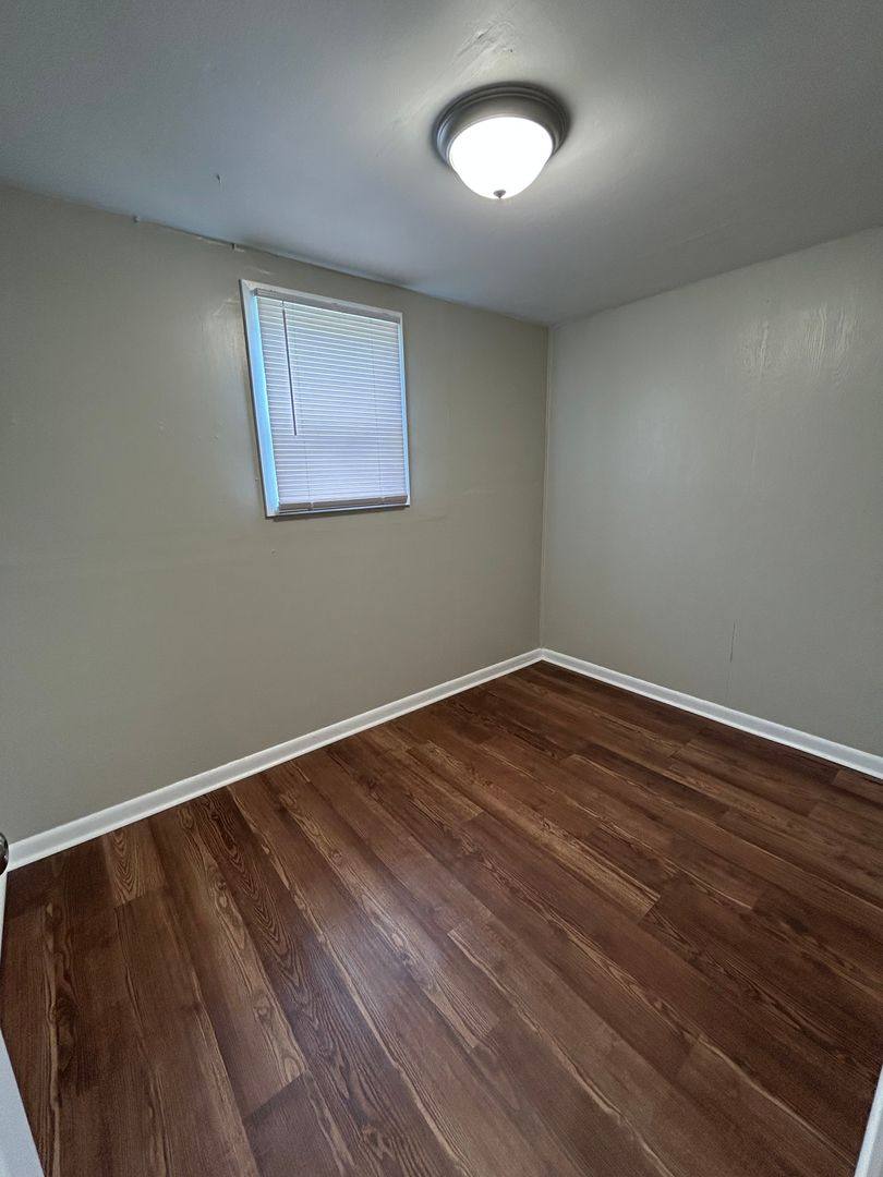 Apartment for rent at 207 E 1st St, Laurel, MT 59044
