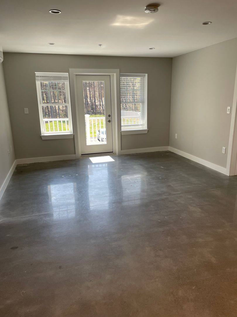 Apartment for rent at 579 S St, Fitchburg, MA 01420