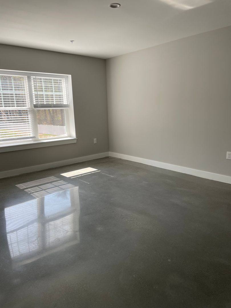 Apartment for rent at 579 S St, Fitchburg, MA 01420