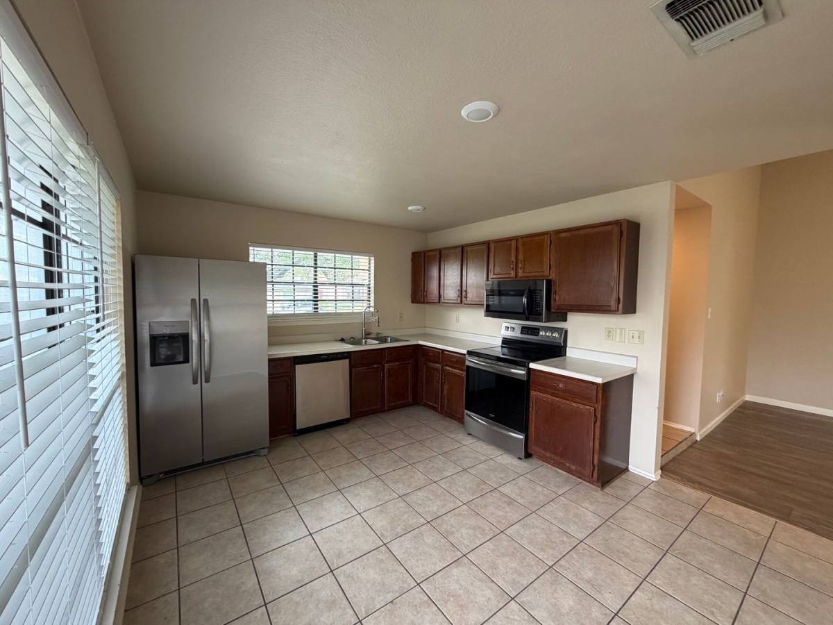House for rent at 5926 Hidden Glade, San Antonio, TX 78250