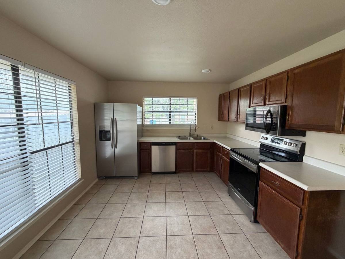 House for rent at 5926 Hidden Glade, San Antonio, TX 78250
