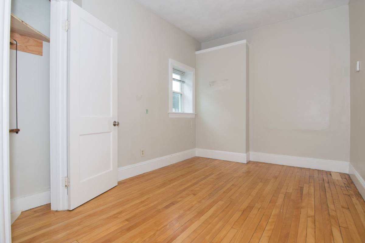Apartment for rent at 4 Gardner St #10, Allston, MA 02134