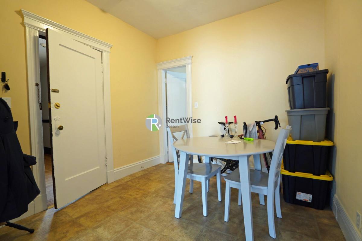 Apartment for rent at 76 Gordon St #16, Brighton, MA 02135