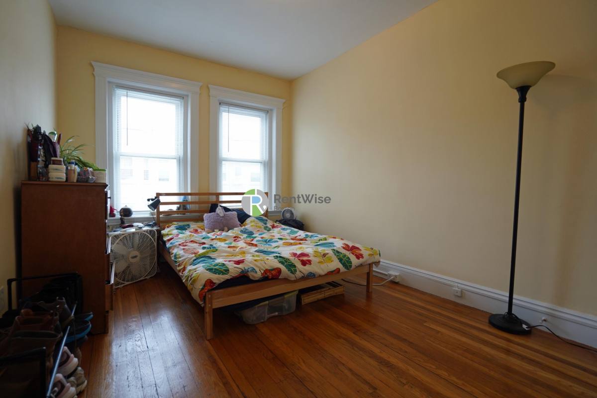 Apartment for rent at 76 Gordon St #16, Brighton, MA 02135