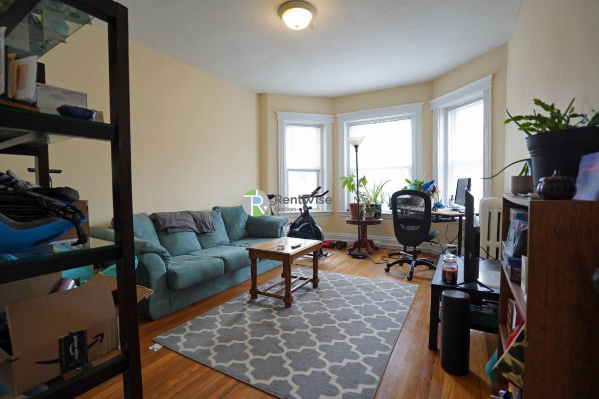 Apartment for rent at 76 Gordon St #16, Brighton, MA 02135