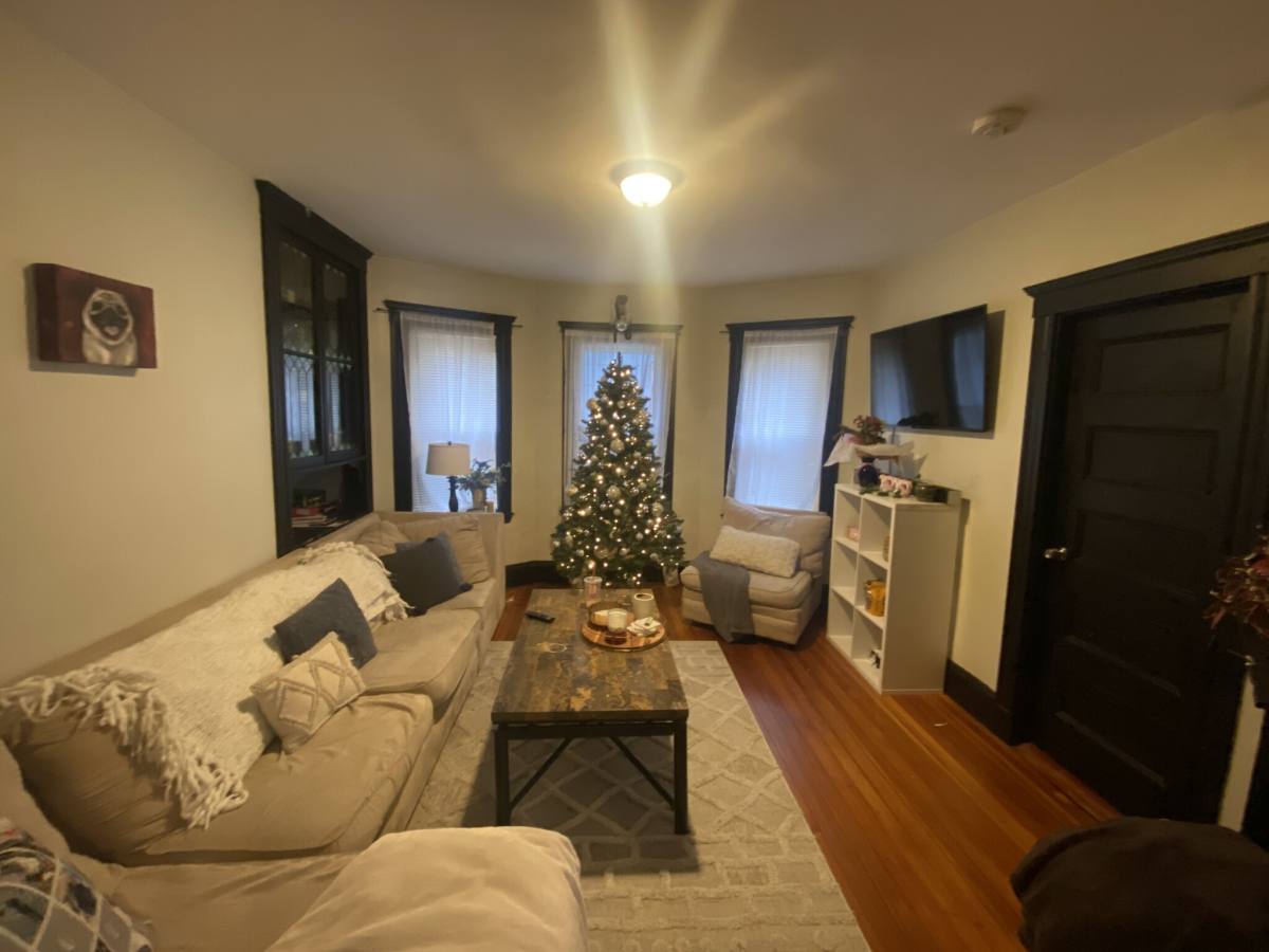 Apartment for rent at 10 Taft St #1, Dorchester, MA 02125